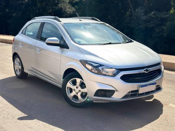 CHEVROLET ONIX 1.4 MPFI LT 8V FLEX 4P MANUAL
